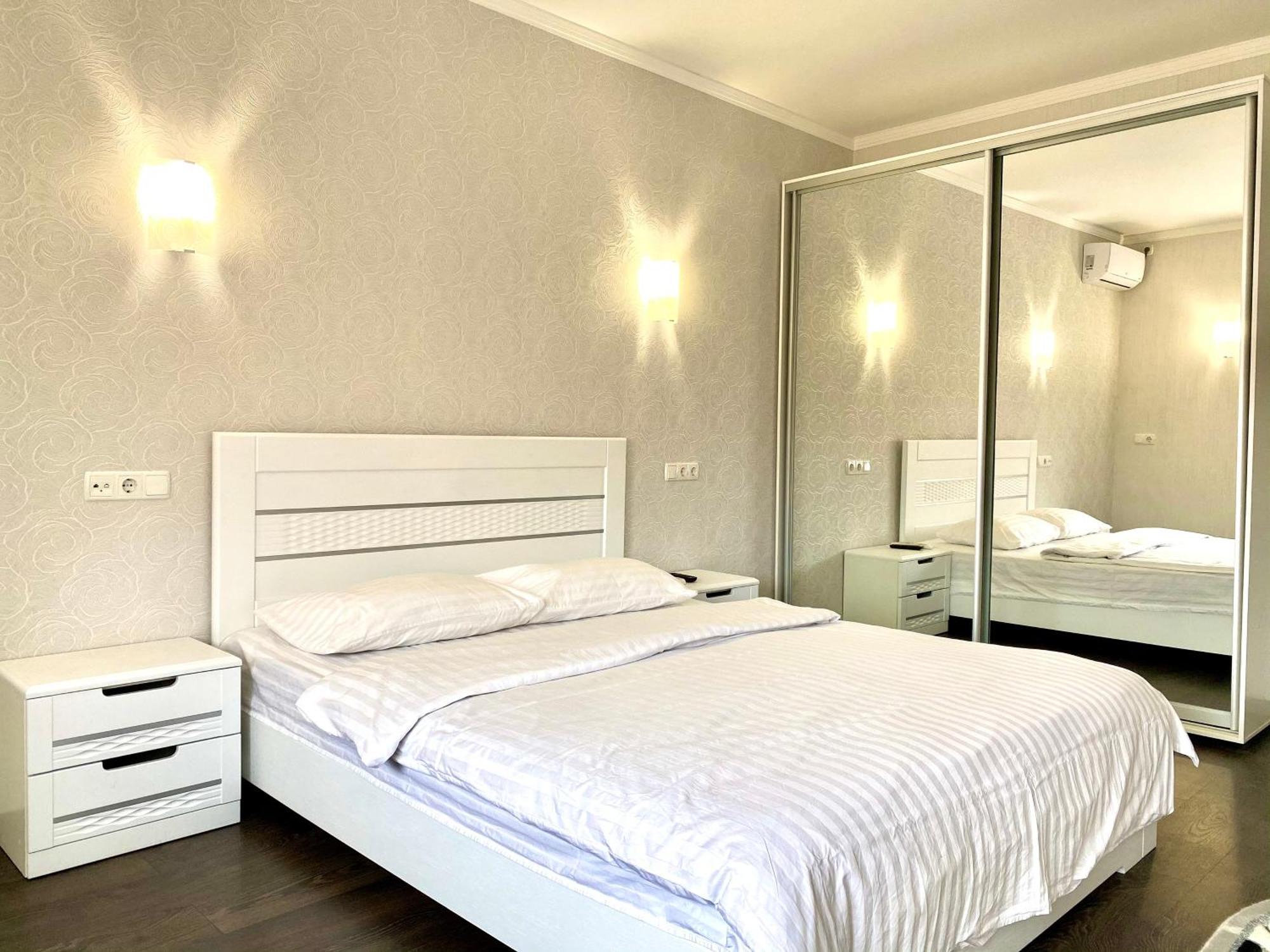 Apartpoltava Світлі Просторі Апартаменти 80М2 , 2-Окремі Кімнати, Новобудова Центр Чек Банківський المظهر الخارجي الصورة