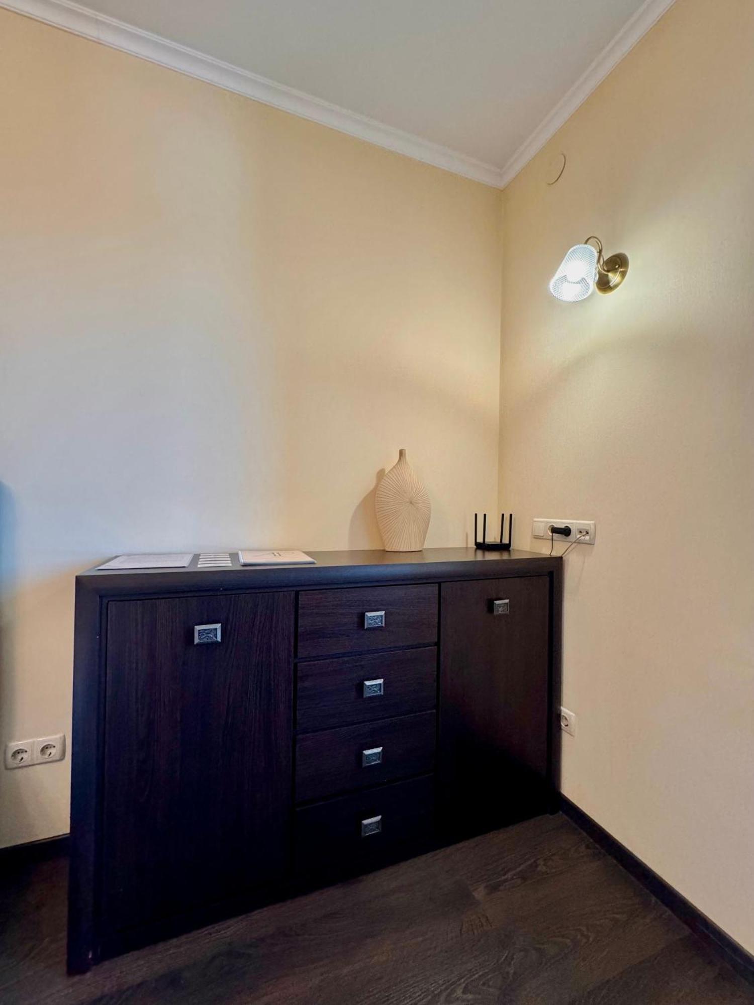 Apartpoltava Світлі Просторі Апартаменти 80М2 , 2-Окремі Кімнати, Новобудова Центр Чек Банківський المظهر الخارجي الصورة